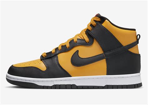 nike sb dunk goldenrod|nike sb dunk high.